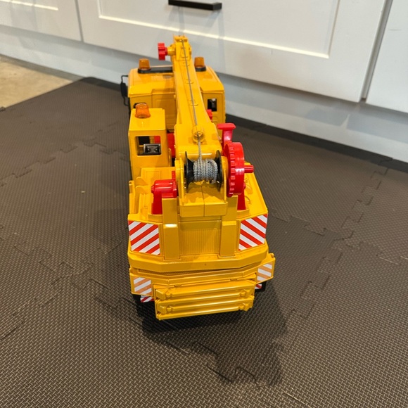 Bruder 02754 MAN TGA Crane Truck Construction Vehicle - Picture 4 of 5